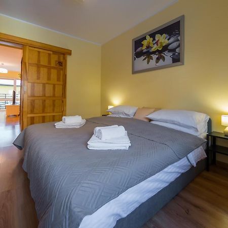 Komfortowy Apartament W Centrum Ustronia エクステリア 写真