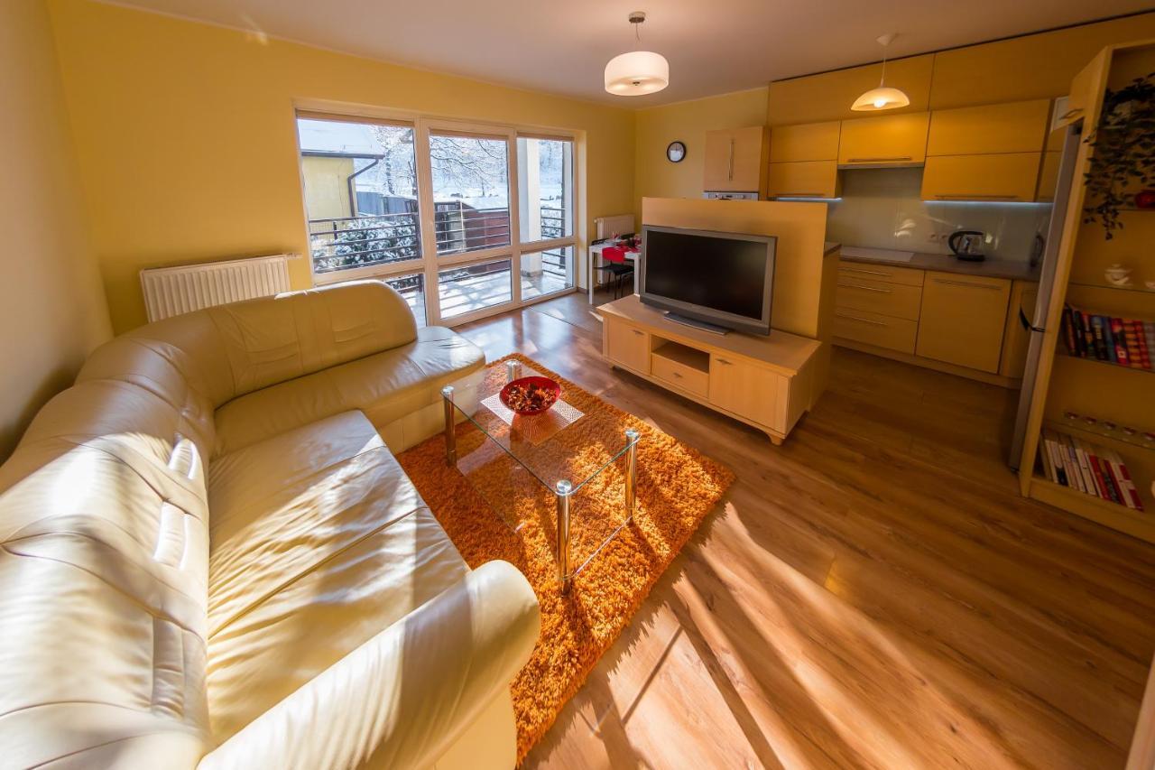 Komfortowy Apartament W Centrum Ustronia エクステリア 写真